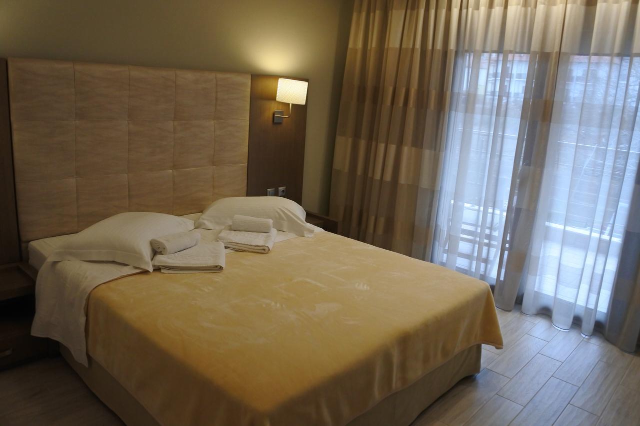 Hotel Konaki Arnea Bagian luar foto