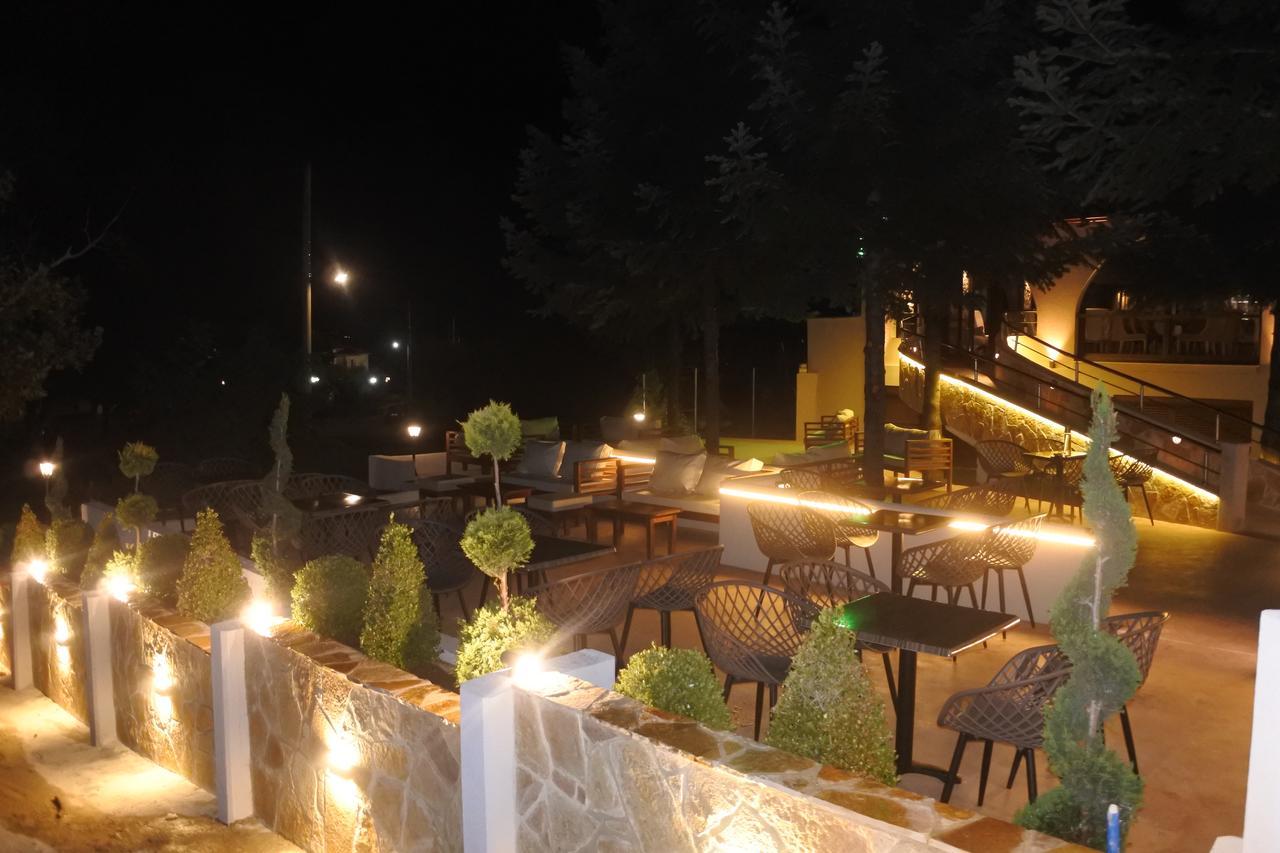 Hotel Konaki Arnea Bagian luar foto
