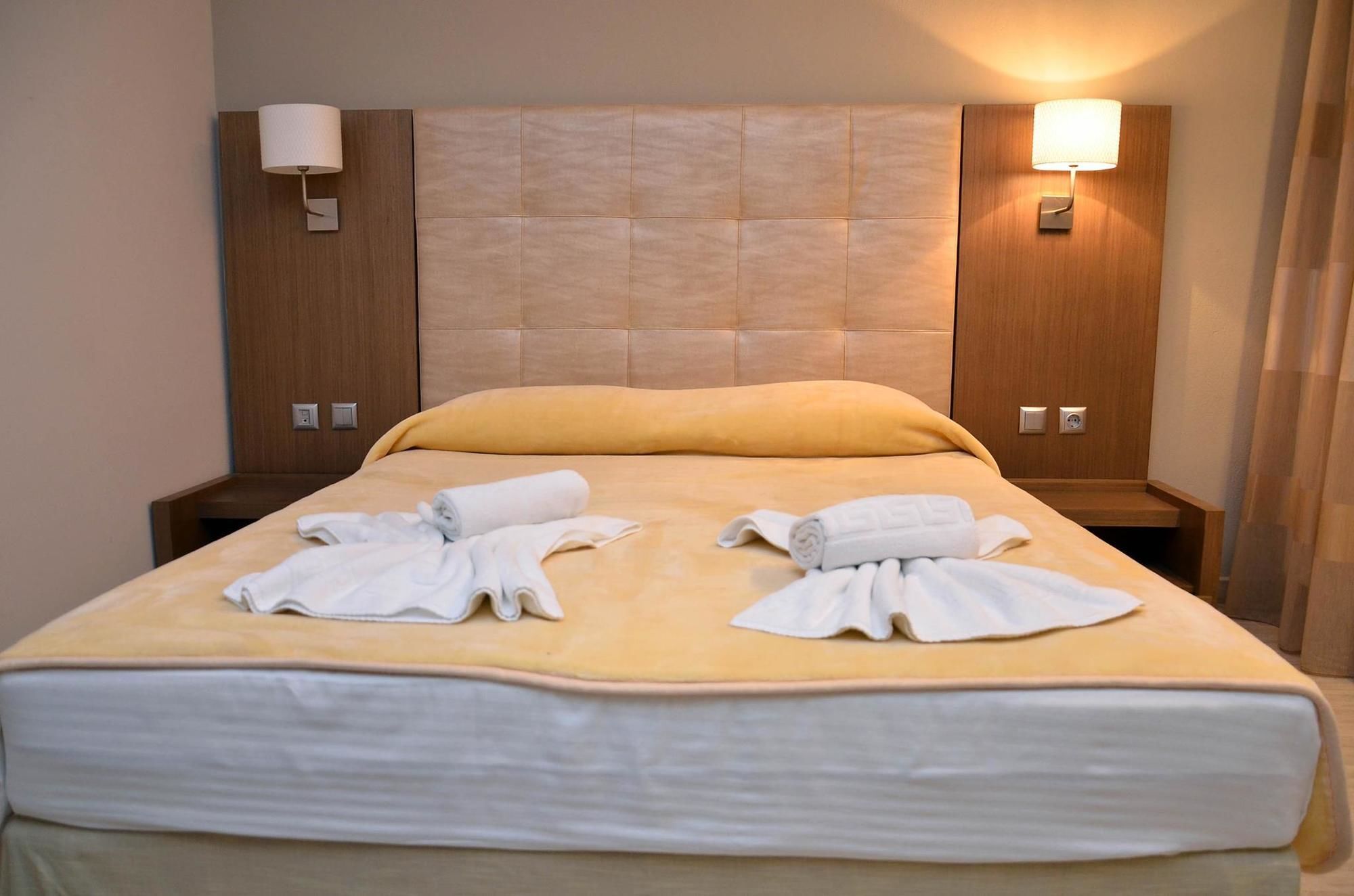 Hotel Konaki Arnea Bagian luar foto